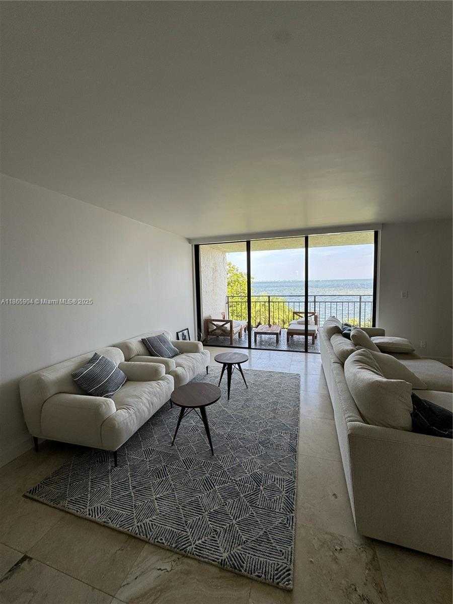 Small Image of 1632 SOUTH BAYSHORE CT #302, Miami Number 19
