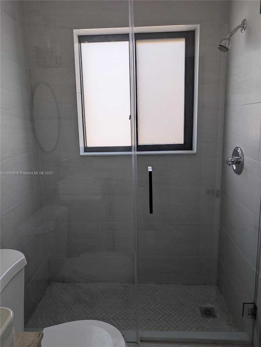 Small Image of 38 OVIEDO AVE #5, Coral Gables Number 5