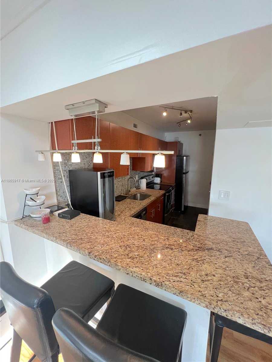 Small Image of 100 LINCOLN RD #1116, Miami Beach Number 7