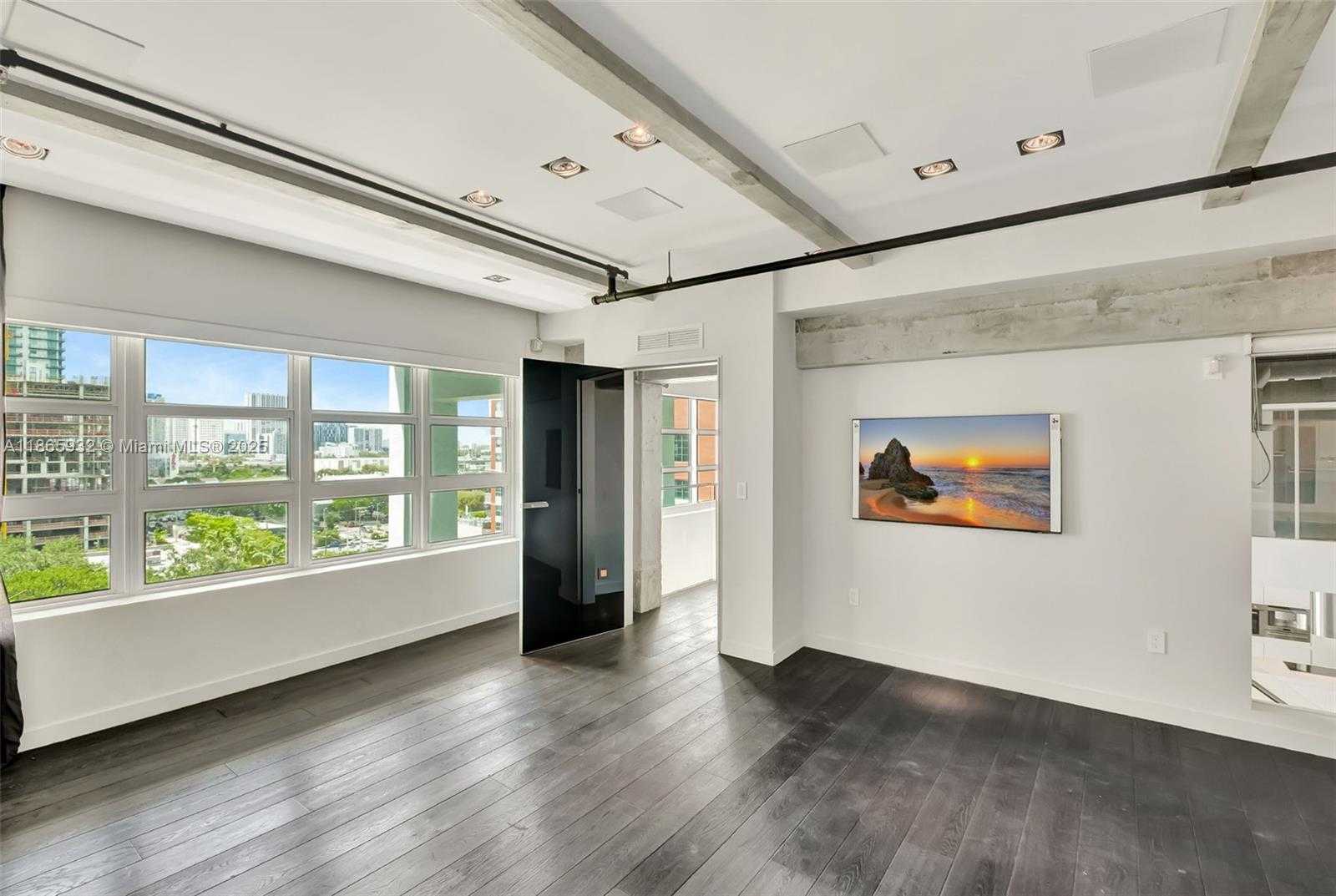 Small Image of 1749 NORTH EAST MIAMI CT #608, Miami Number 25