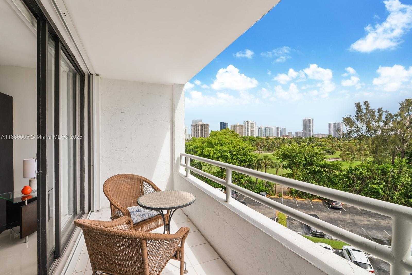 Small Image of 20355 NORTH EAST 34TH CT #525, Aventura Number 11