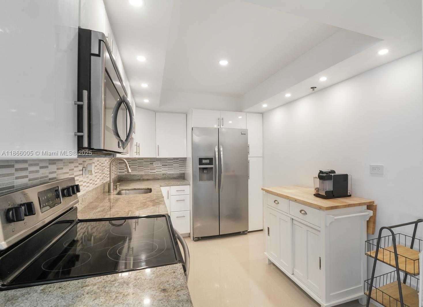Small Image of 20355 NORTH EAST 34TH CT #525, Aventura Number 6
