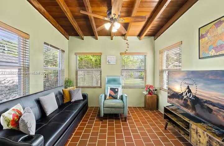 Small Image of 1509 NORTH 17TH AVE, Hollywood Number 5