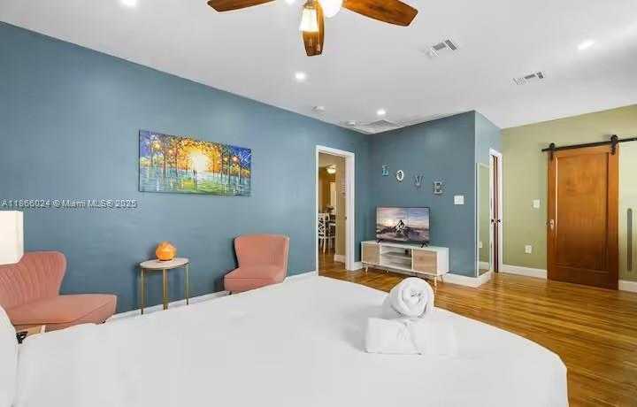 Small Image of 1509 NORTH 17TH AVE, Hollywood Number 9