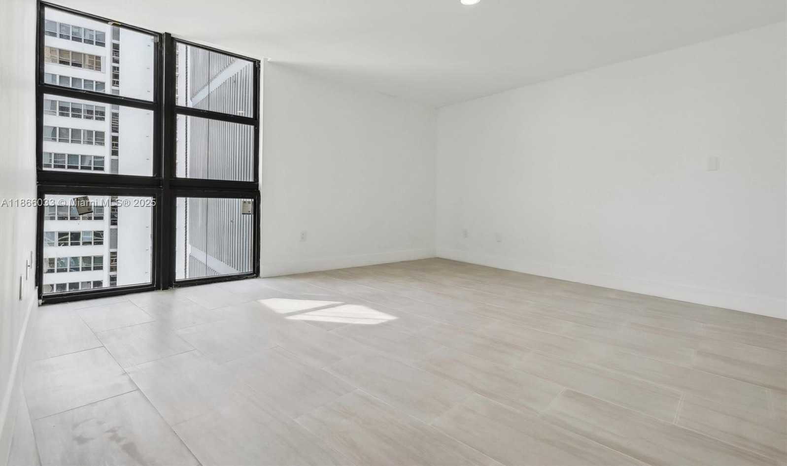 Small Image of 9 ISLAND AVE #1209, Miami Beach Number 35