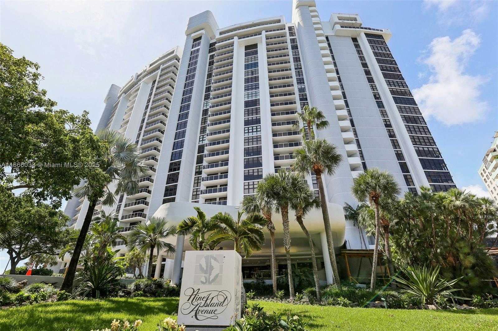 Small Image of 9 ISLAND AVE #1209, Miami Beach Number 38