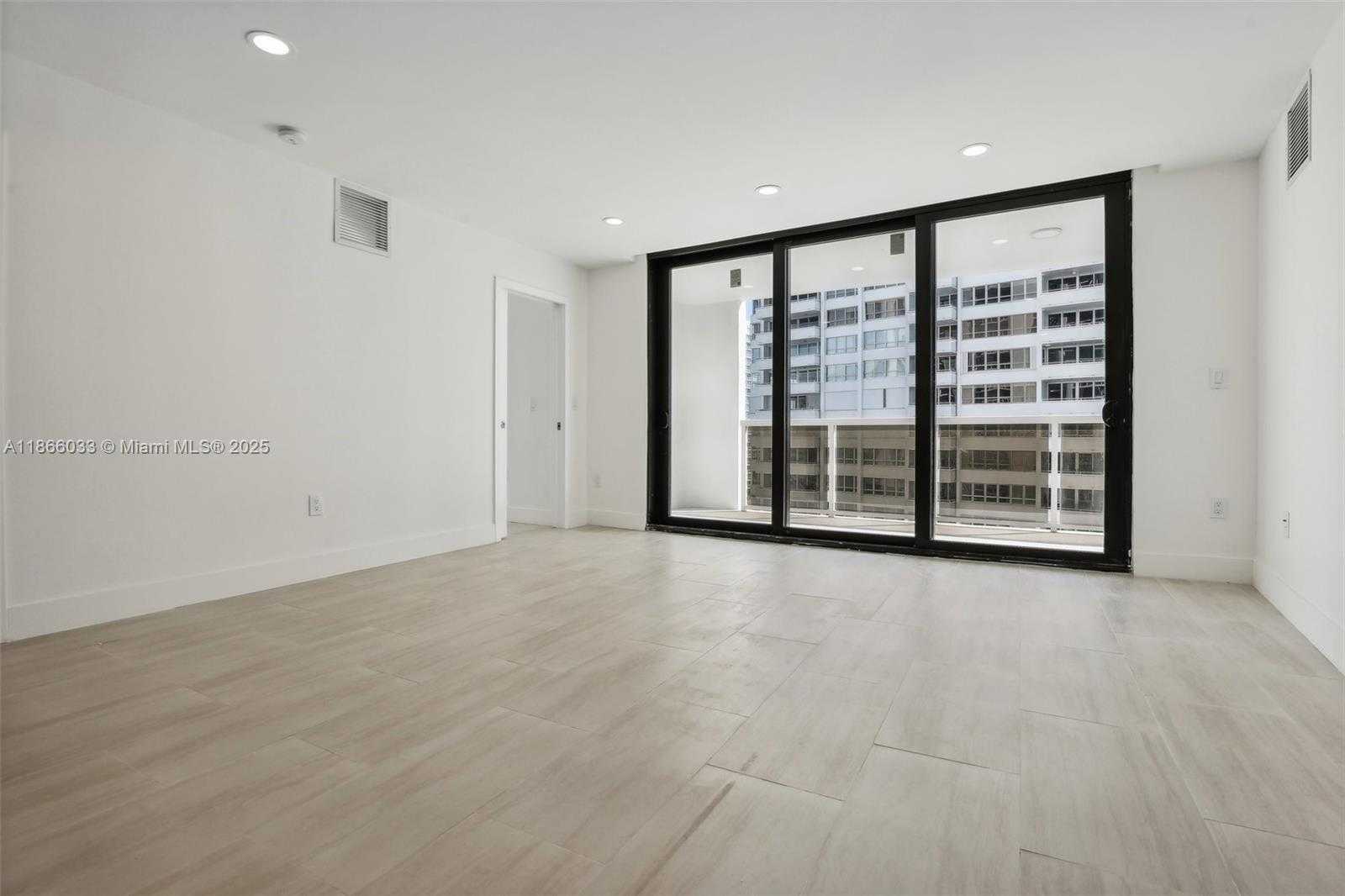 Small Image of 9 ISLAND AVE #1209, Miami Beach Number 9