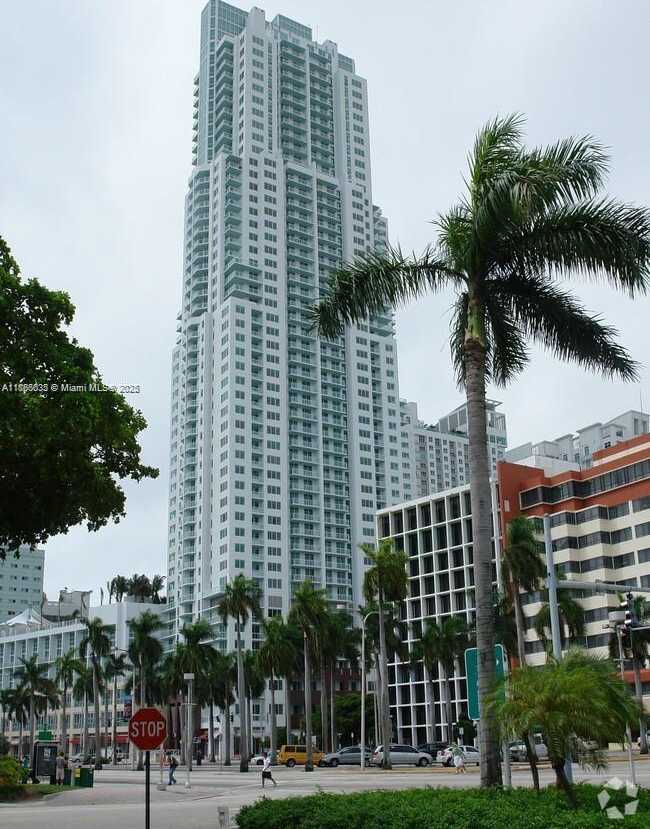 Small Image of 253 NORTH EAST 2ND ST #1607, Miami Number 19