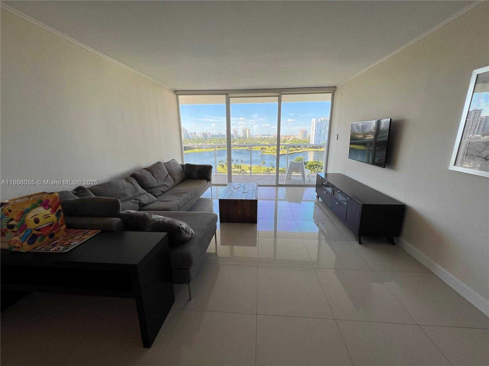 Small Image of 3731 NORTH COUNTRY CLUB DR #1424, Aventura Number 3