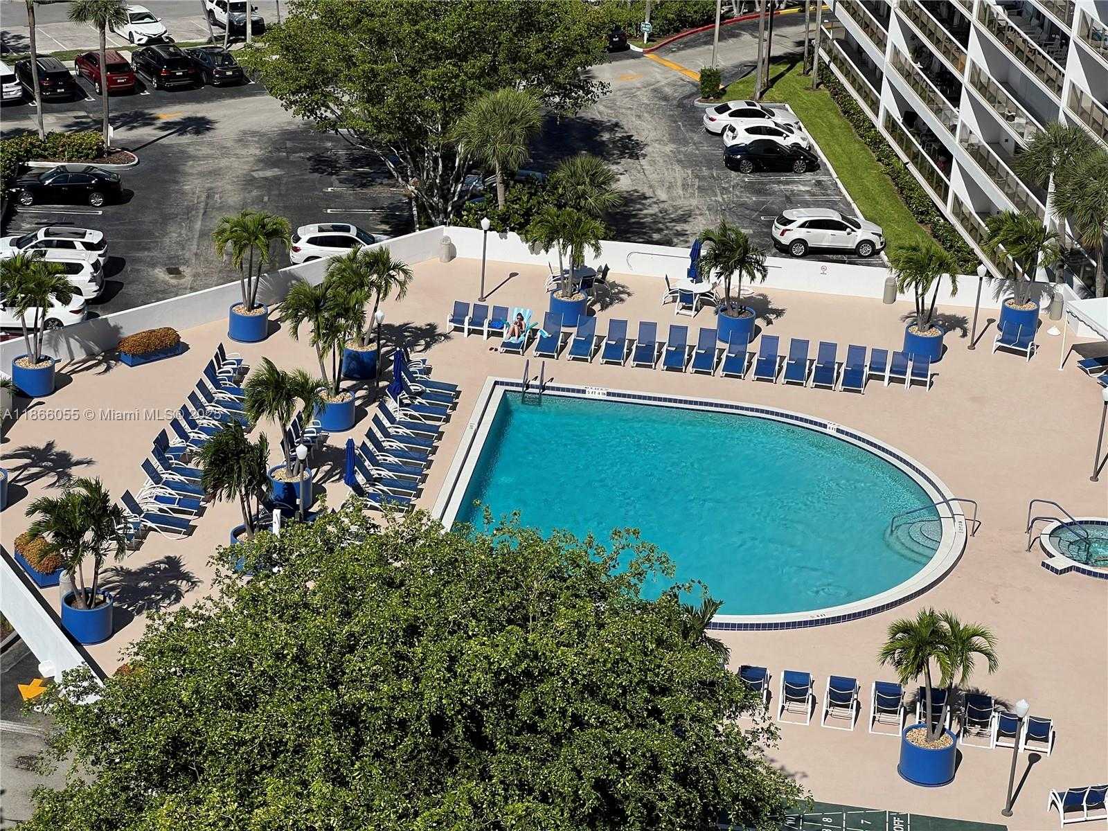 Small Image of 3731 NORTH COUNTRY CLUB DR #1424, Aventura Number 7