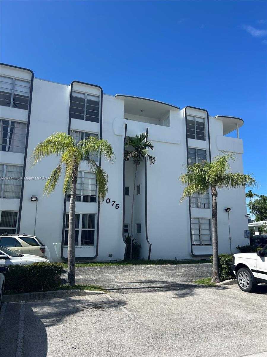 Small Image of 1075 93RD ST #106, Bay Harbor Islands Number 13