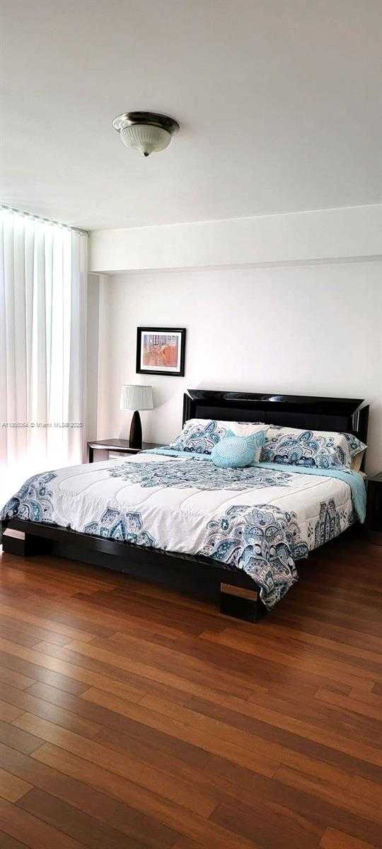 Small Image of 1830 SOUTH OCEAN DR #1507, Hallandale Beach Number 19