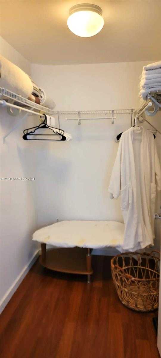 Small Image of 1830 SOUTH OCEAN DR #1507, Hallandale Beach Number 20