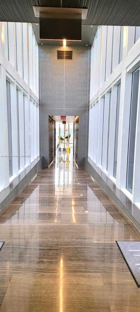 Small Image of 1830 SOUTH OCEAN DR #1507, Hallandale Beach Number 8