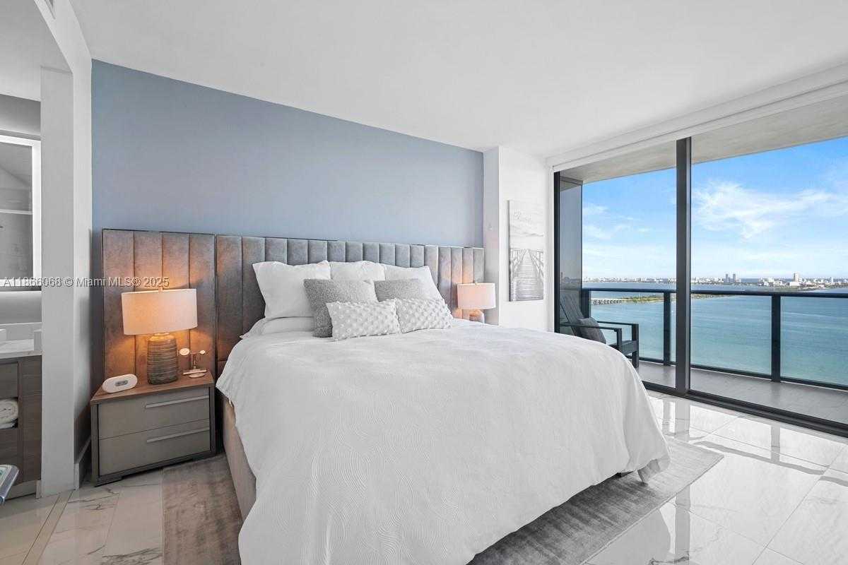 Small Image of 460 NORTH EAST 28TH ST #3205, Miami Number 8