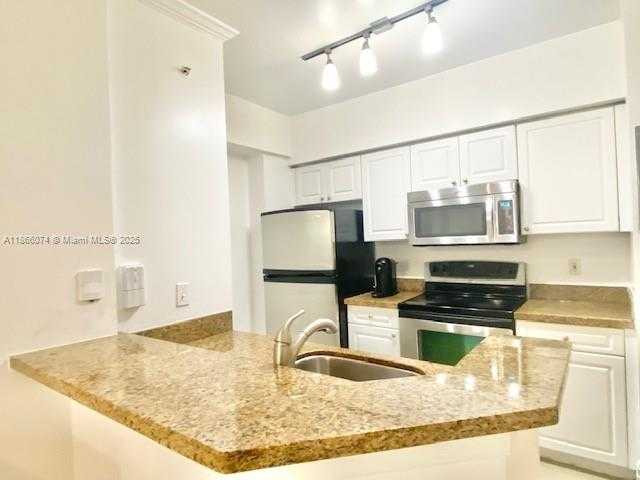 Small Image of 17100 NORTH BAY RD #1112, Sunny Isles Beach Number 15