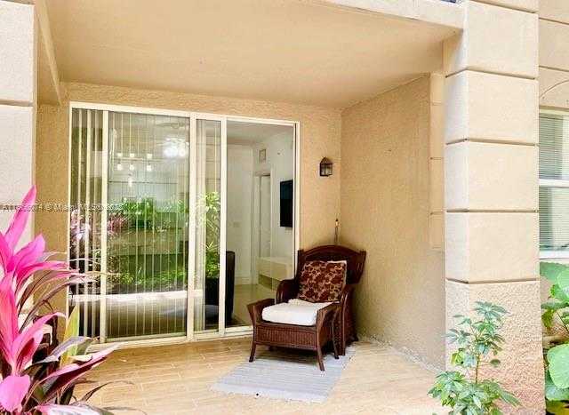 Small Image of 17100 NORTH BAY RD #1112, Sunny Isles Beach Number 2