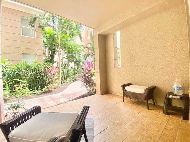 Small Image of 17100 NORTH BAY RD #1112, Sunny Isles Beach Number 3