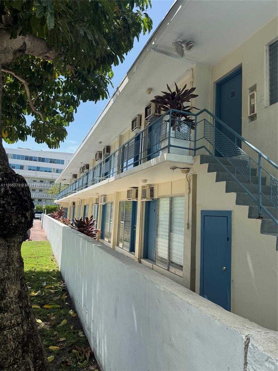 Small Image of 1685 JEFFERSON AVE #5, Miami Beach Number 2