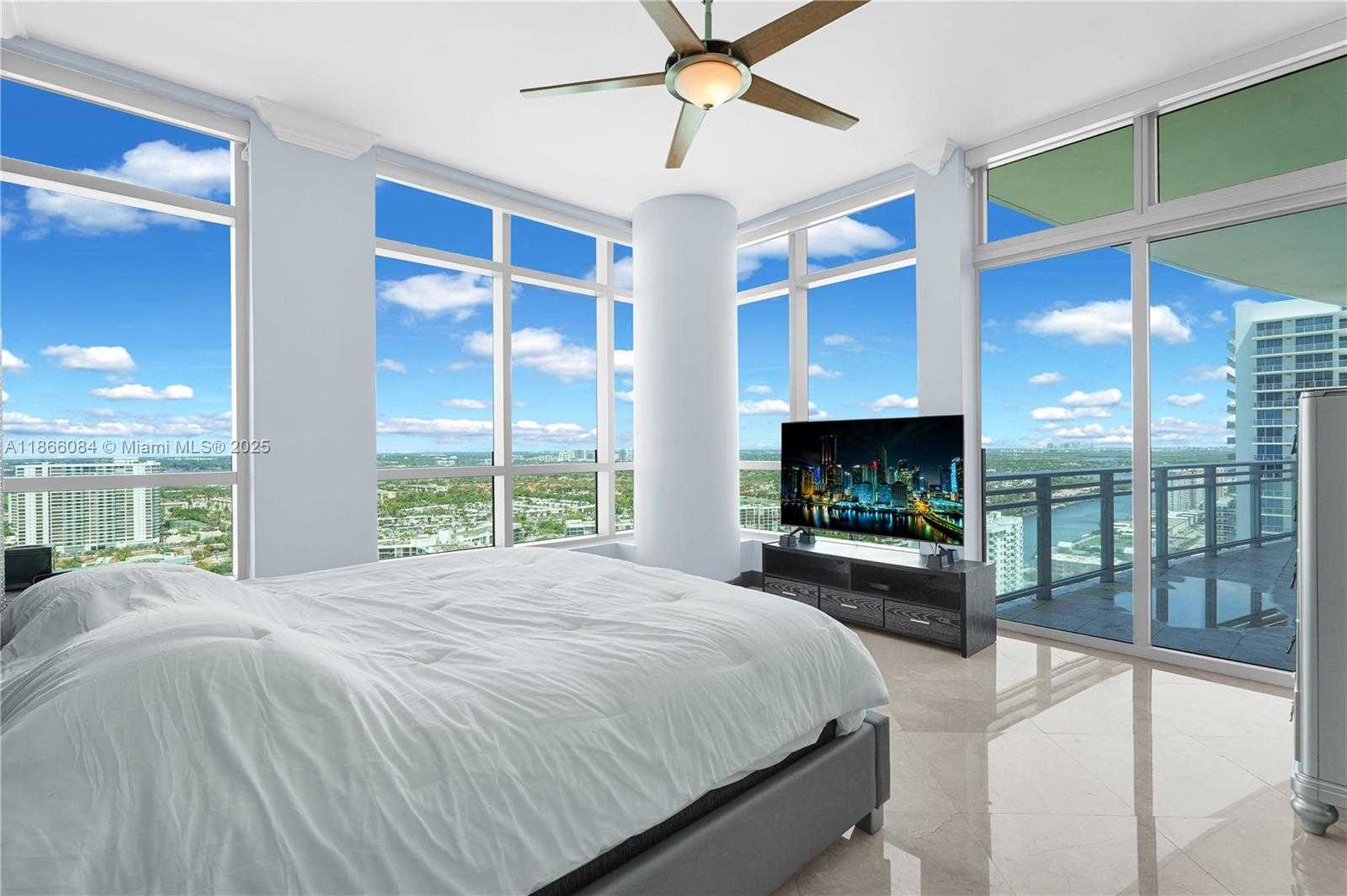Small Image of 3535 SOUTH OCEAN DRIVE #2606, Hollywood Number 11