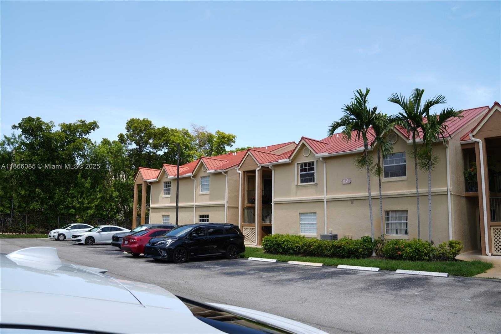 Small Image of Hialeah Number 22