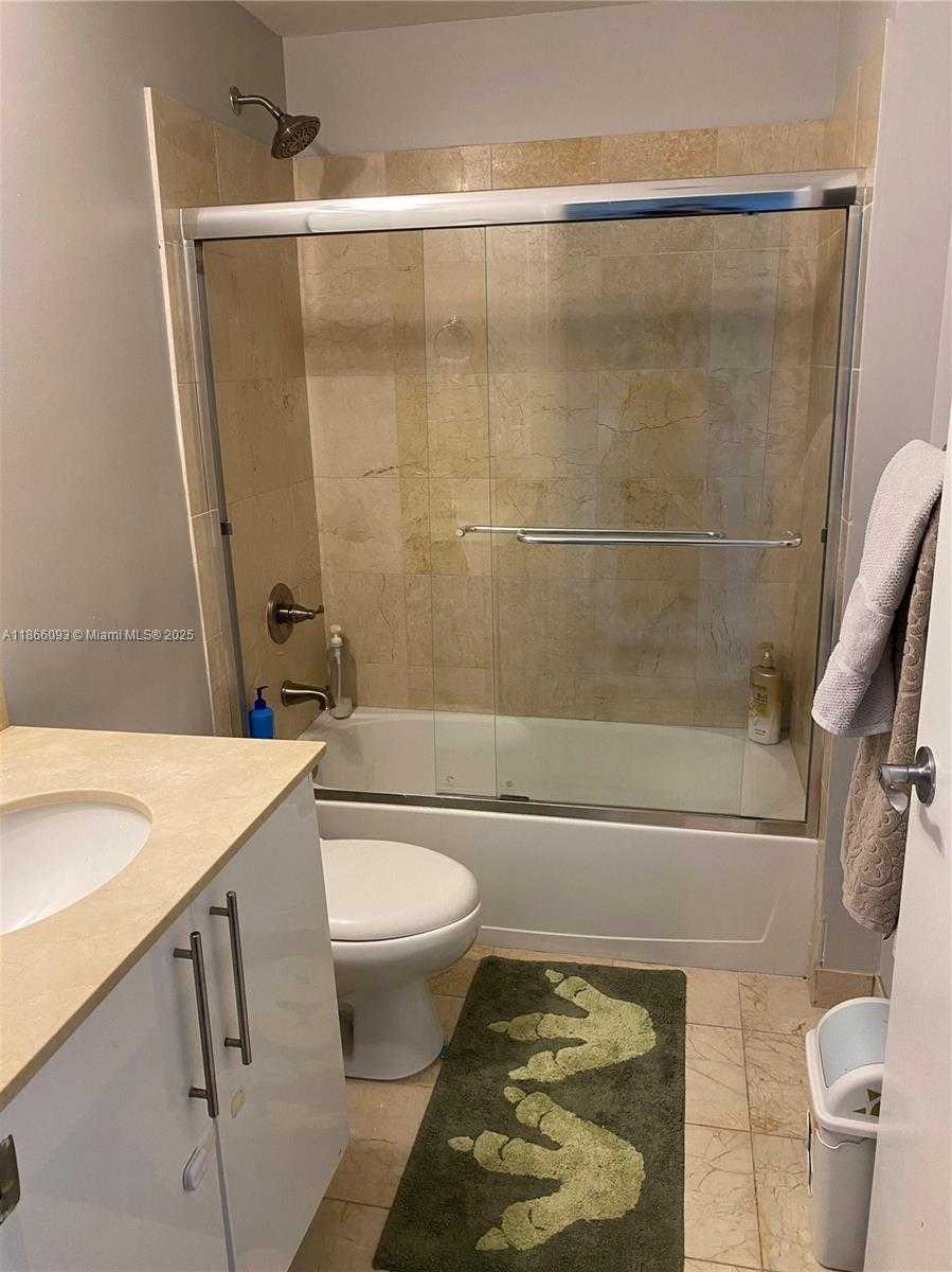 Small Image of 3330 NORTH EAST 190TH ST #1416, Aventura Number 29