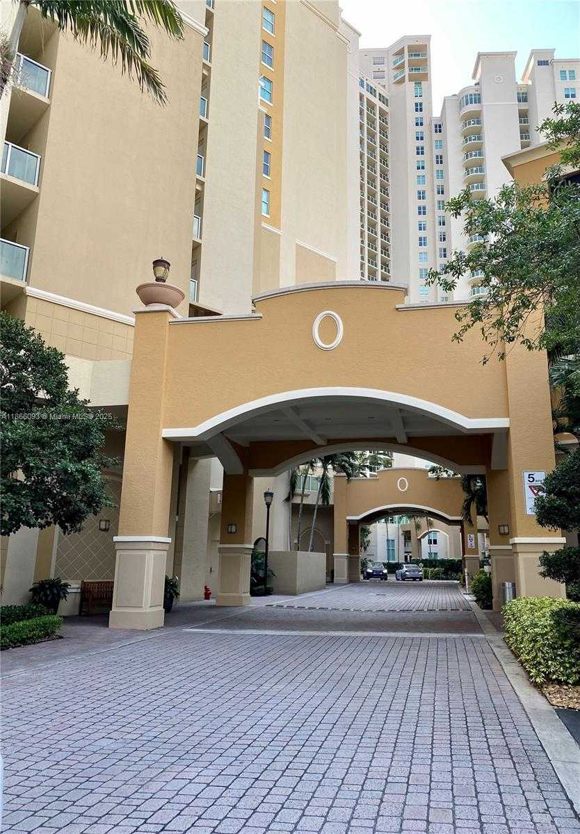 Small Image of 3330 NORTH EAST 190TH ST #1416, Aventura Number 4