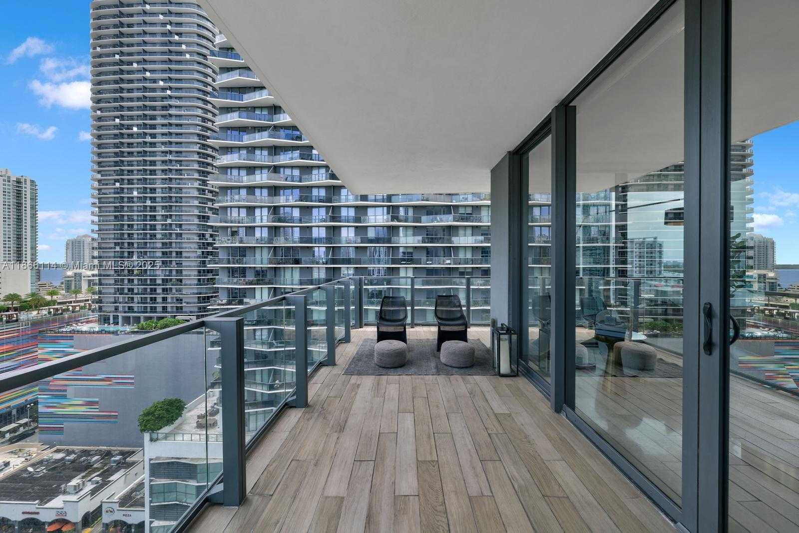Small Image of 88 SE 7th St, Miami, FL 33131, USA Number 35