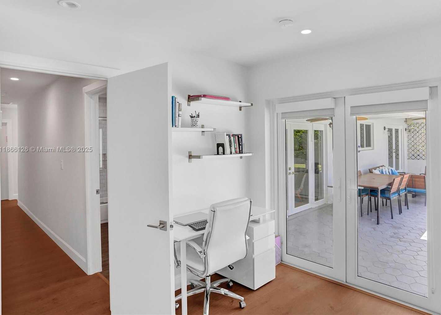 Small Image of 2055 NORTH EAST 202ND ST, Miami Number 22