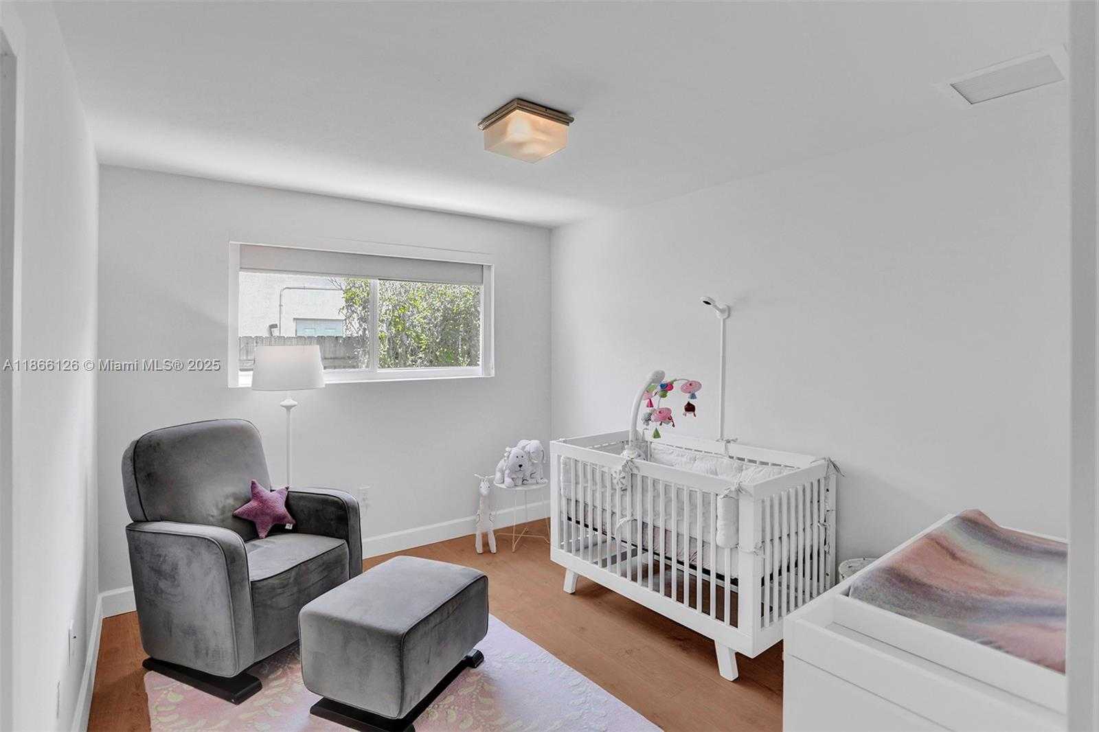 Small Image of 2055 NORTH EAST 202ND ST, Miami Number 28