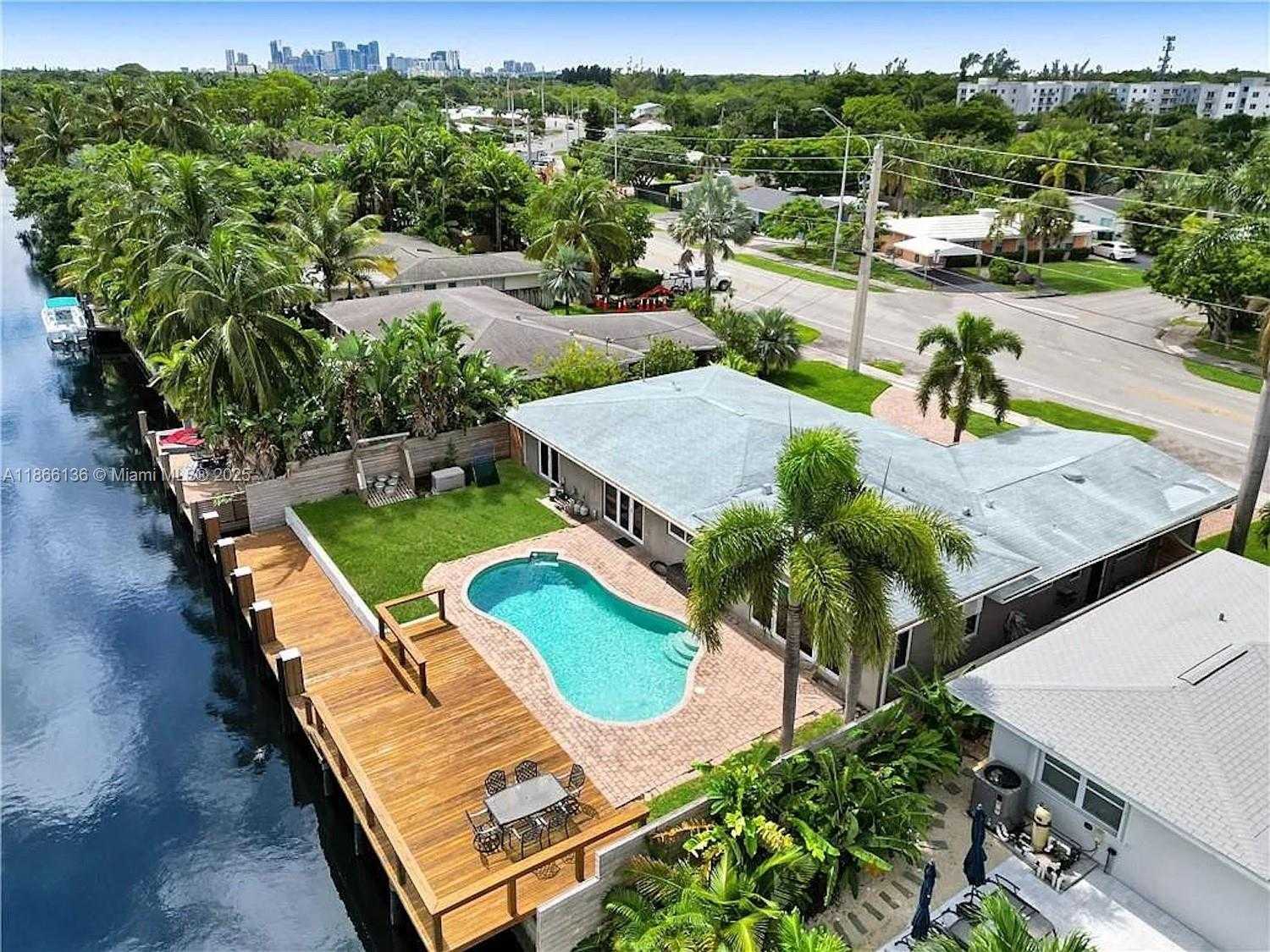 Small Image of 2306 NORTH EAST 15TH AVE #2306, Wilton Manors Number 14