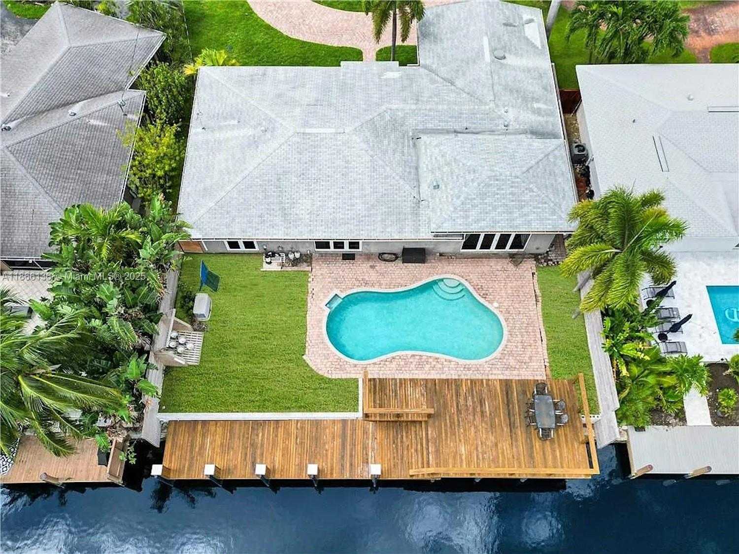 Small Image of 2306 NORTH EAST 15TH AVE #2306, Wilton Manors Number 19