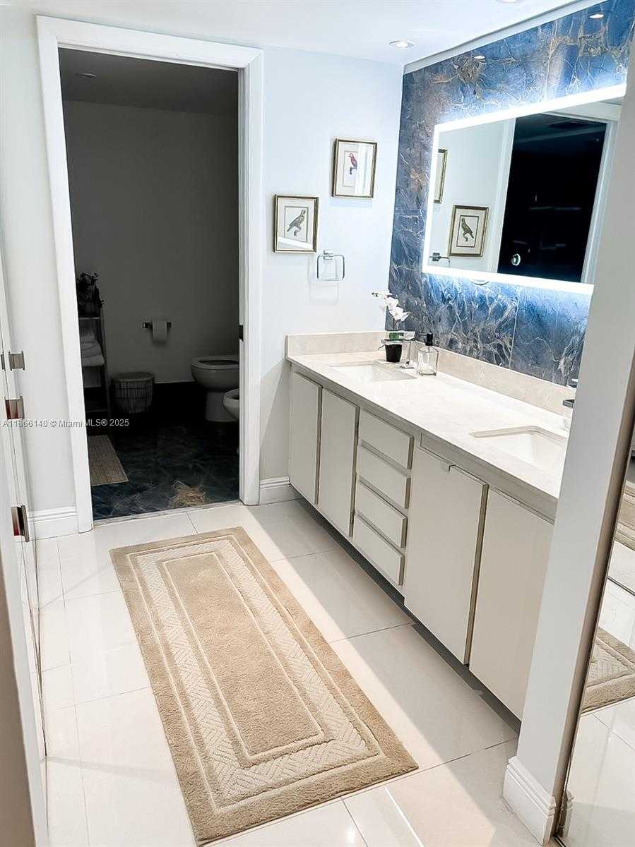 Small Image of 9735 NORTH WEST 52ND ST #315, Doral Number 11