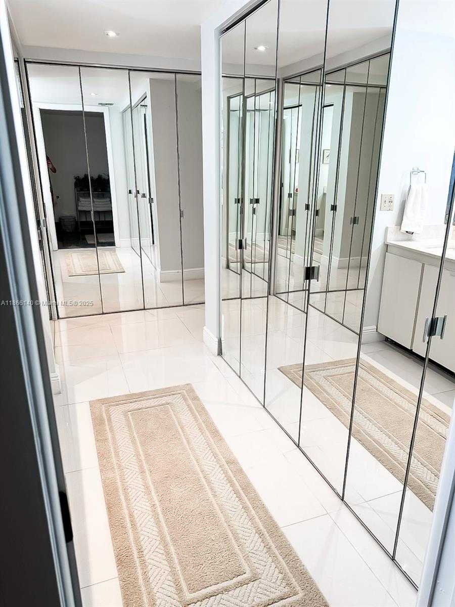 Small Image of 9735 NORTH WEST 52ND ST #315, Doral Number 12