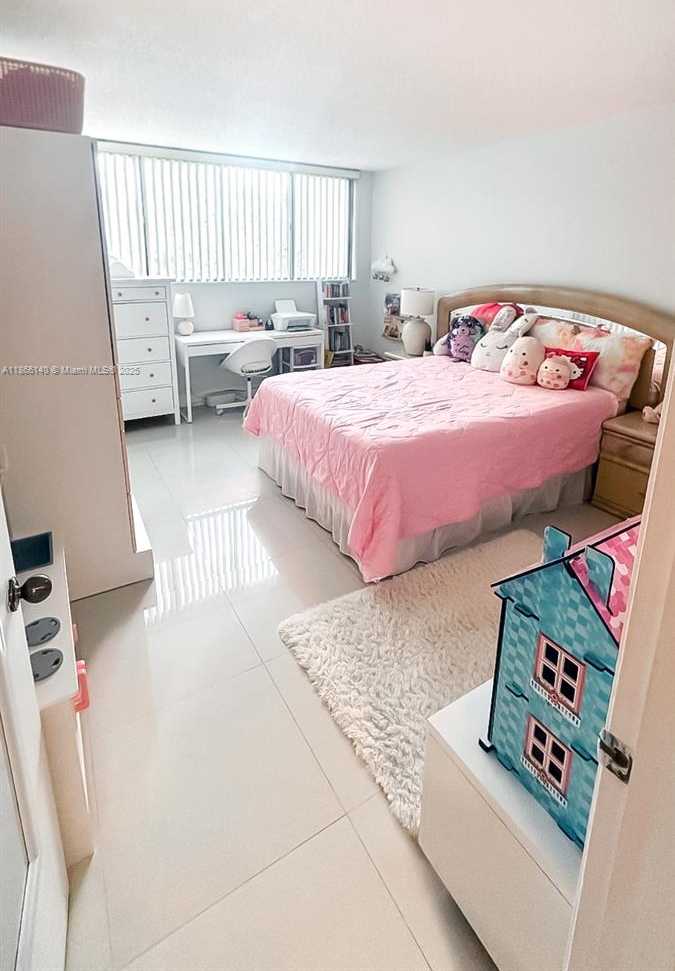 Small Image of 9735 NORTH WEST 52ND ST #315, Doral Number 14