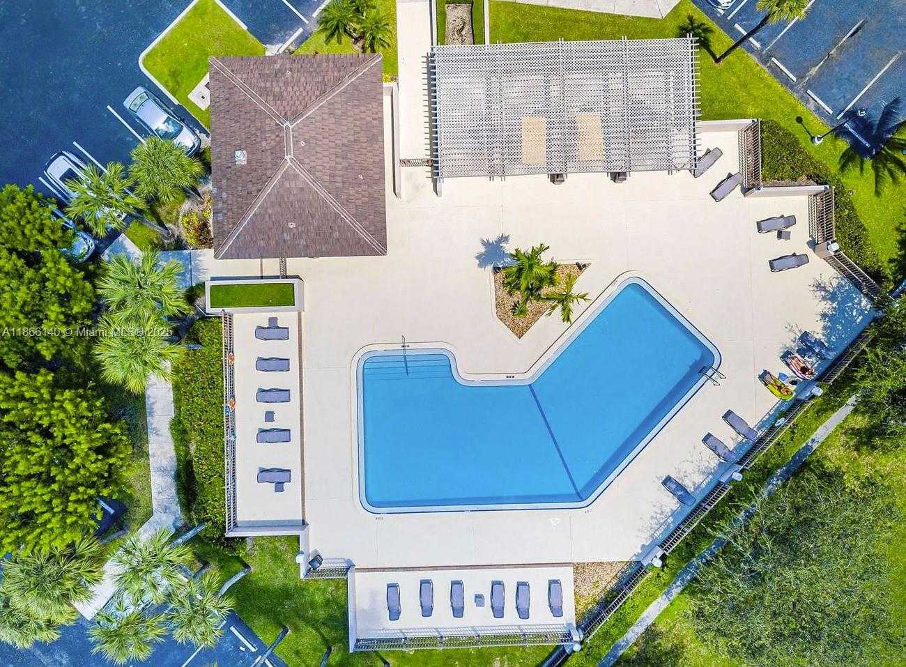 Small Image of 9735 NORTH WEST 52ND ST #315, Doral Number 21