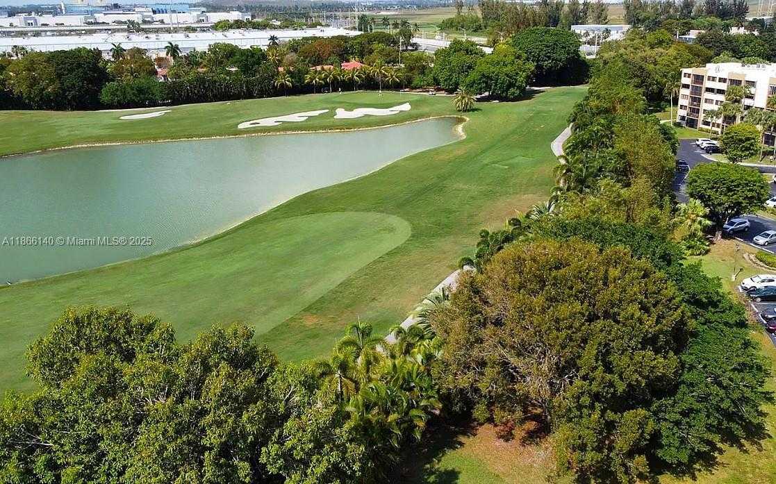 Small Image of 9735 NORTH WEST 52ND ST #315, Doral Number 27