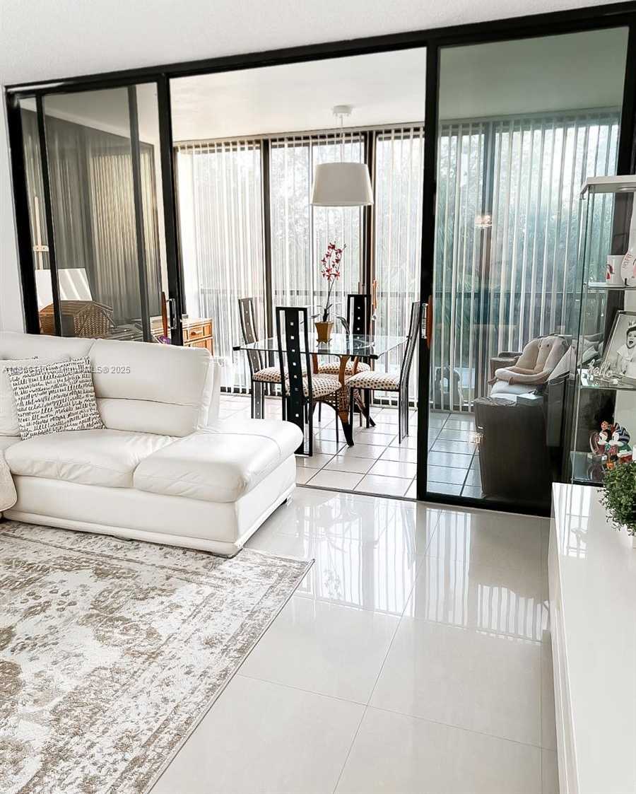 Small Image of 9735 NORTH WEST 52ND ST #315, Doral Number 3
