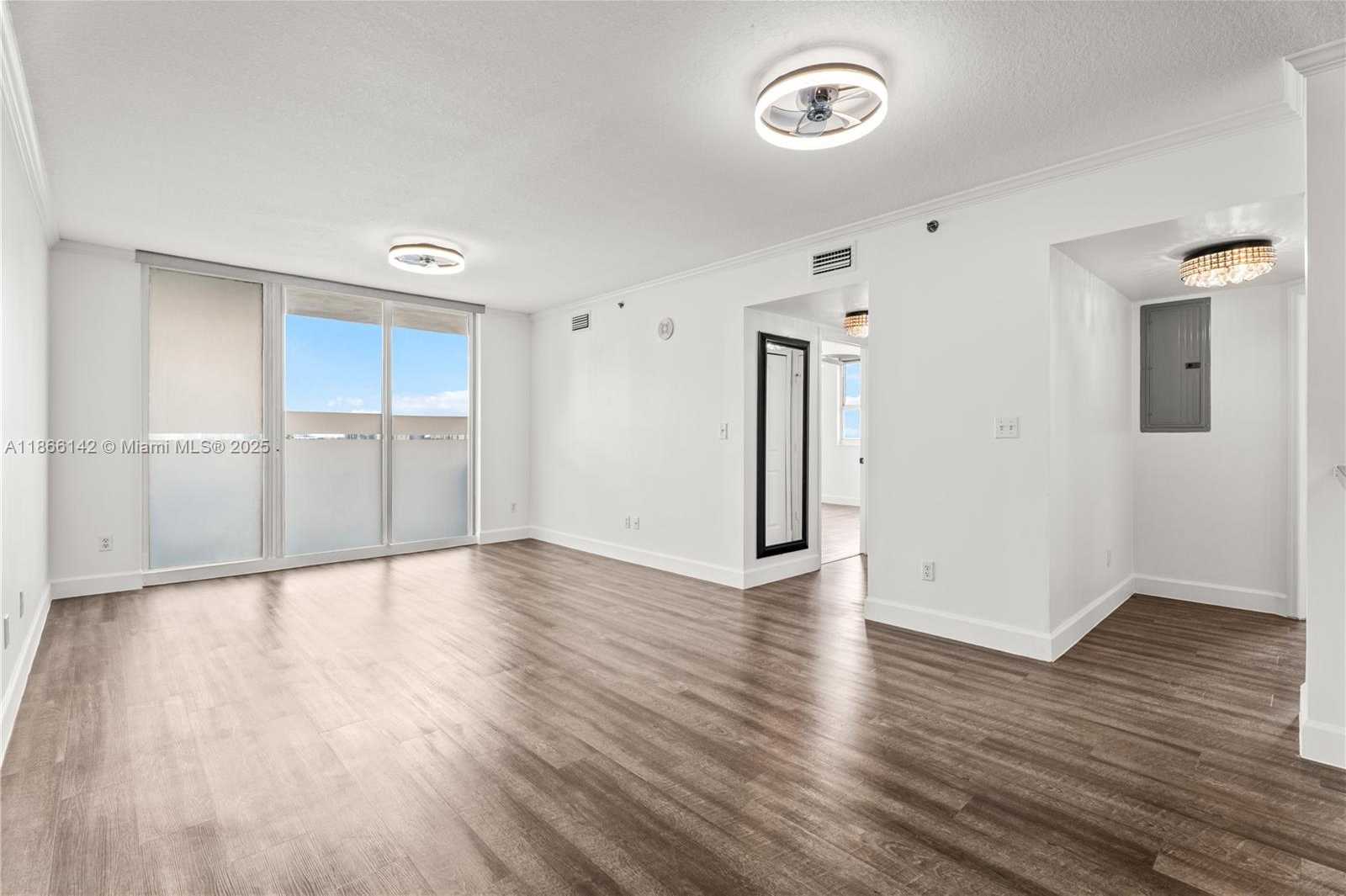 Small Image of 2665 SOUTH WEST 37TH AVE #615, Miami Number 3