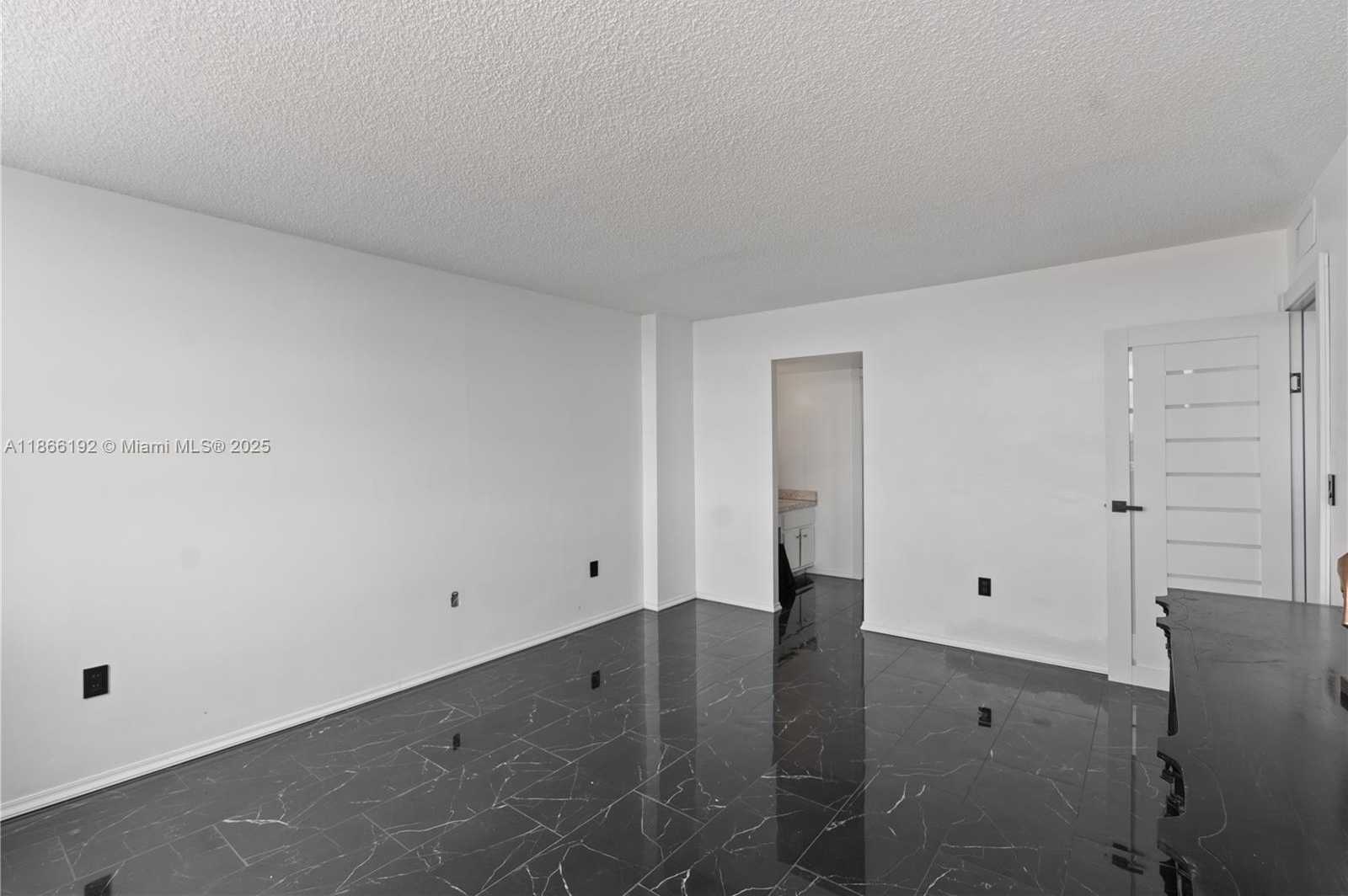 Small Image of 1351 NORTH EAST MIAMI GARDENS DR #1506E, Miami Number 15