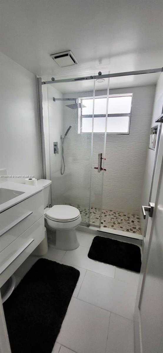 Small Image of 1605 MERIDIAN AVE #401, Miami Beach Number 7