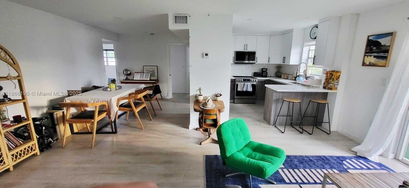 Small Image of 1605 MERIDIAN AVE #401, Miami Beach Number 9