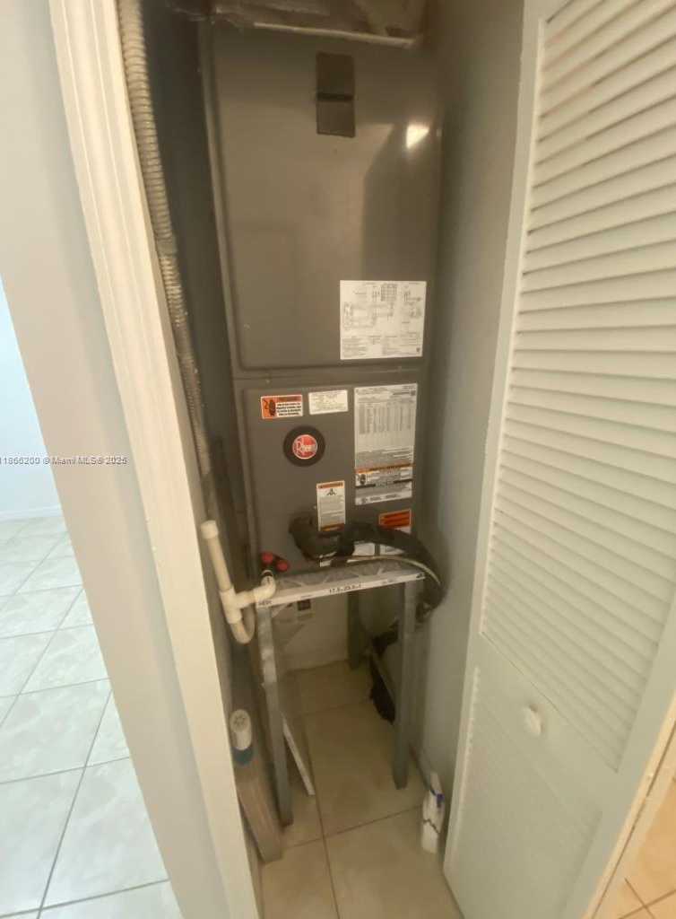 Small Image of 6380 NORTH WEST 114TH AVE #304, Doral Number 29