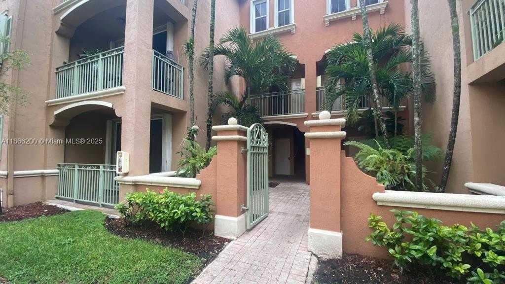 Small Image of 6380 NORTH WEST 114TH AVE #304, Doral Number 31