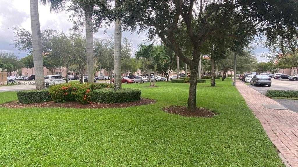 Small Image of 6380 NORTH WEST 114TH AVE #304, Doral Number 35