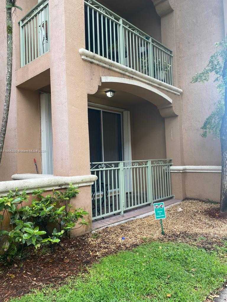 Small Image of 6380 NORTH WEST 114TH AVE #304, Doral Number 4