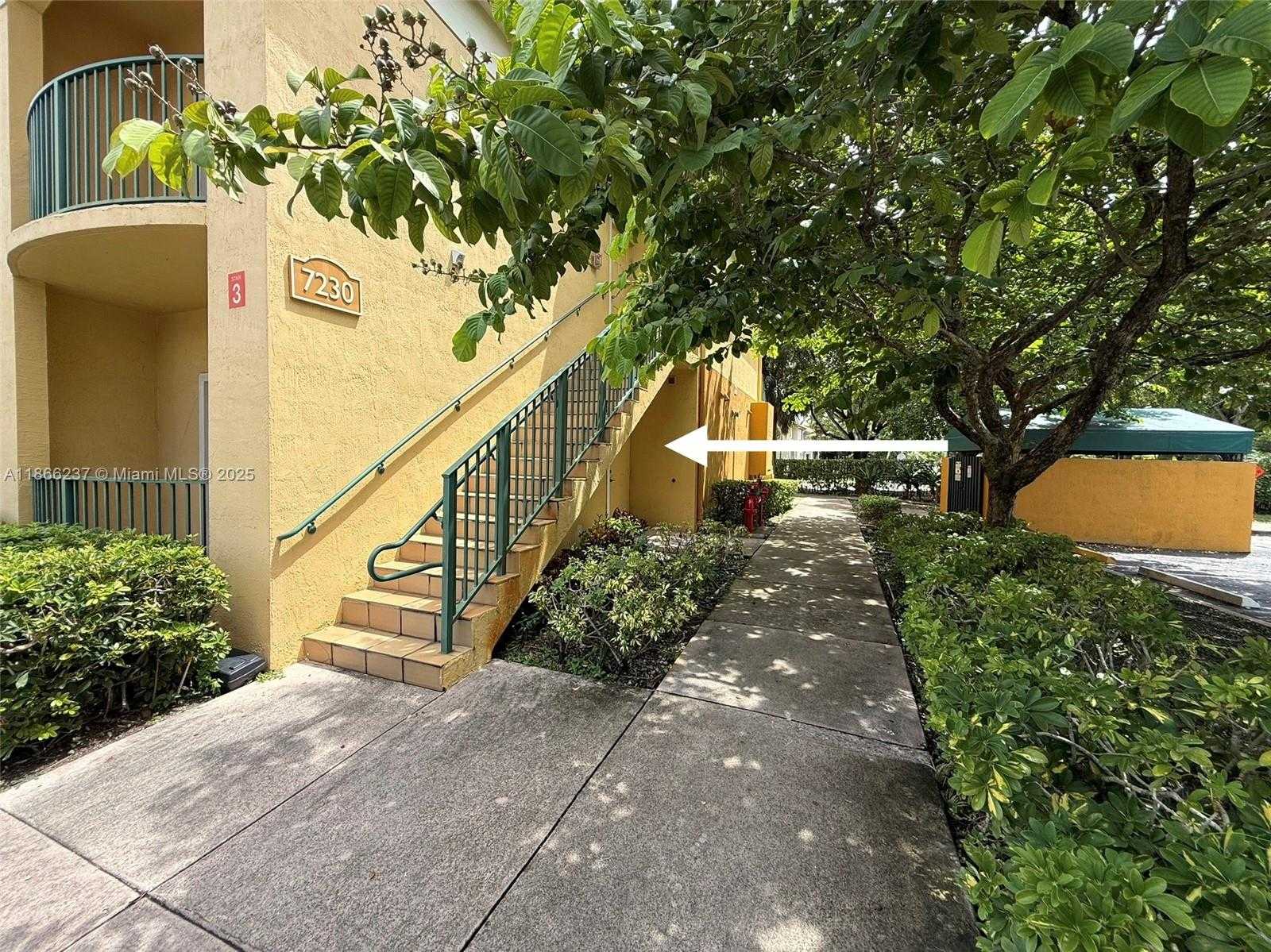 Small Image of 7230 NORTH WEST 114TH AVE #102, Doral Number 2