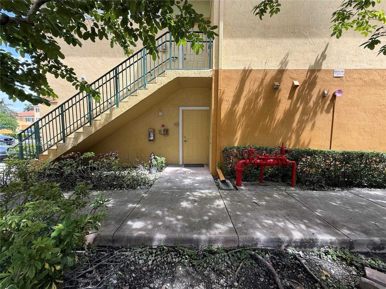 Small Image of 7230 NORTH WEST 114TH AVE #102, Doral Number 3