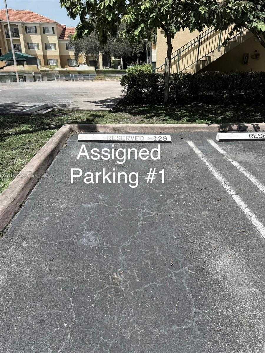 Small Image of 7230 NORTH WEST 114TH AVE #102, Doral Number 5