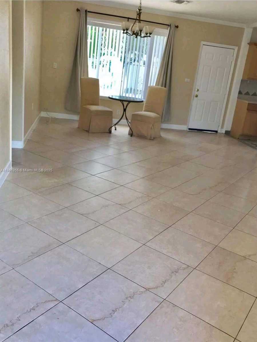 Small Image of 620 NORTH EAST 170TH ST, North Miami Beach Number 6